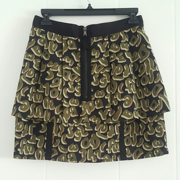 Forever 21 Twelve by Twelve Pencil Peplum Skirt - Picture 2 of 2